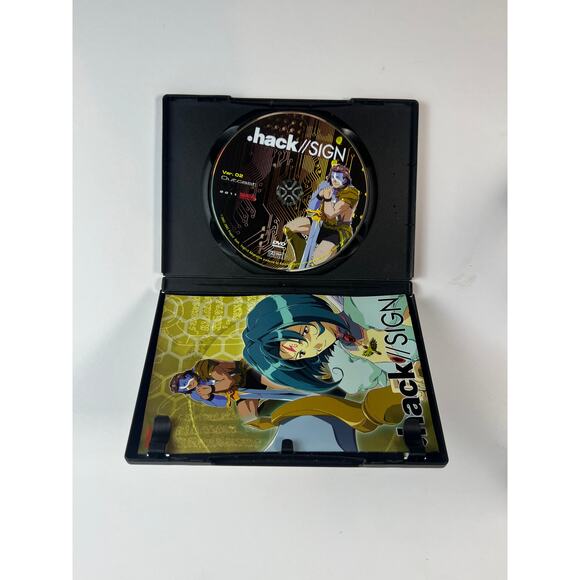DVD .hack// SIGN Volume 2: Outcast English / Japanese Bandai Entertainment 2003 - Picture 3 of 5